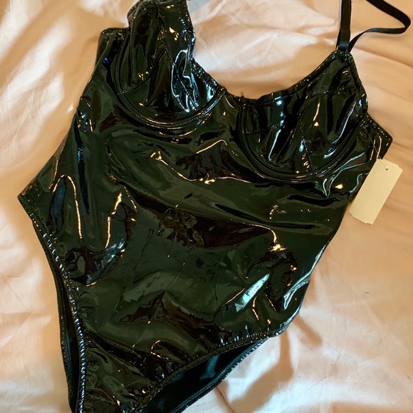Tops - NWT Latex Underwired Bodysuit